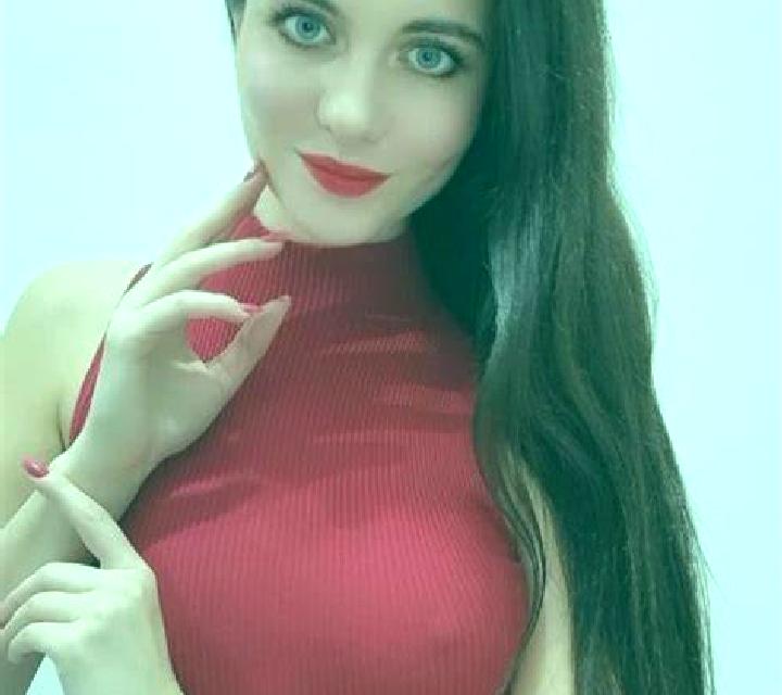 Ariadna Gorbea escort