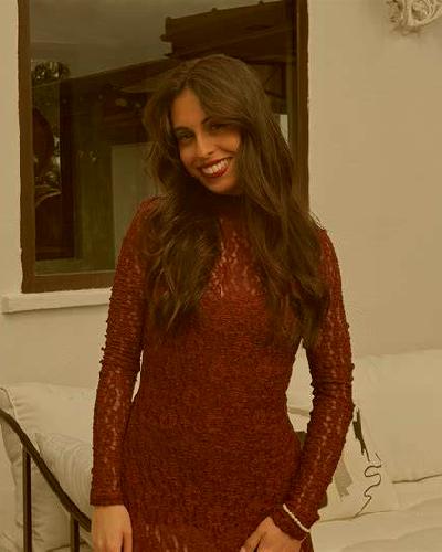 Ariadna Illapel escort