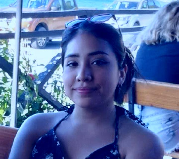 Camila Puente Alto escort