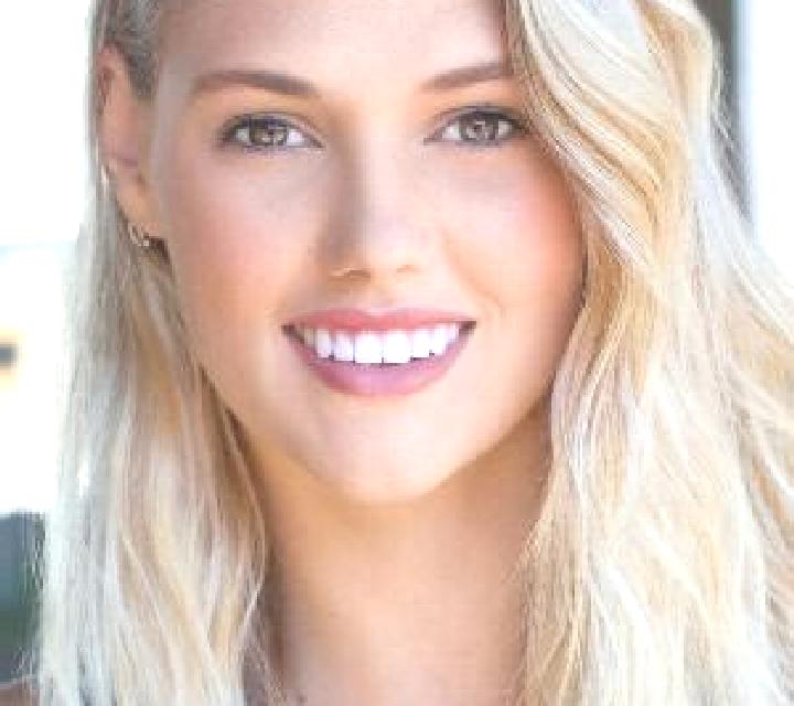 Catalina 2 Saavedra escort