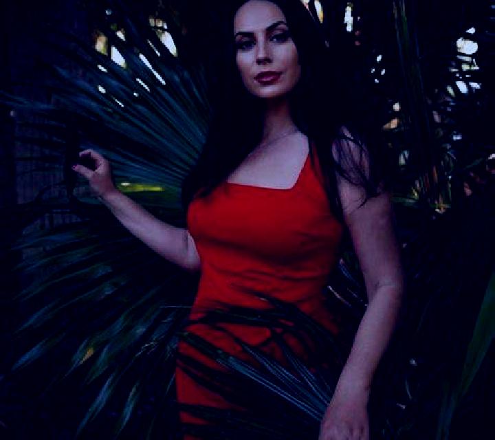 Diana 2 Curico escort