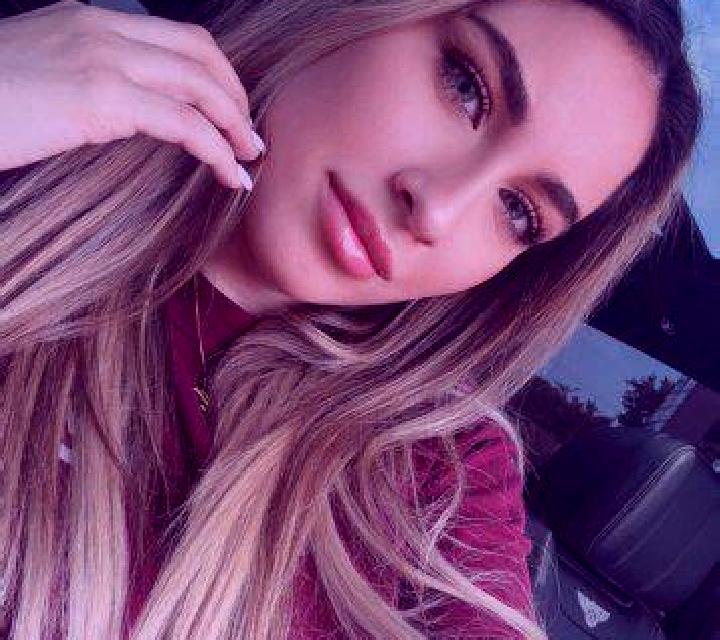 Estrella 3 Longavi escort