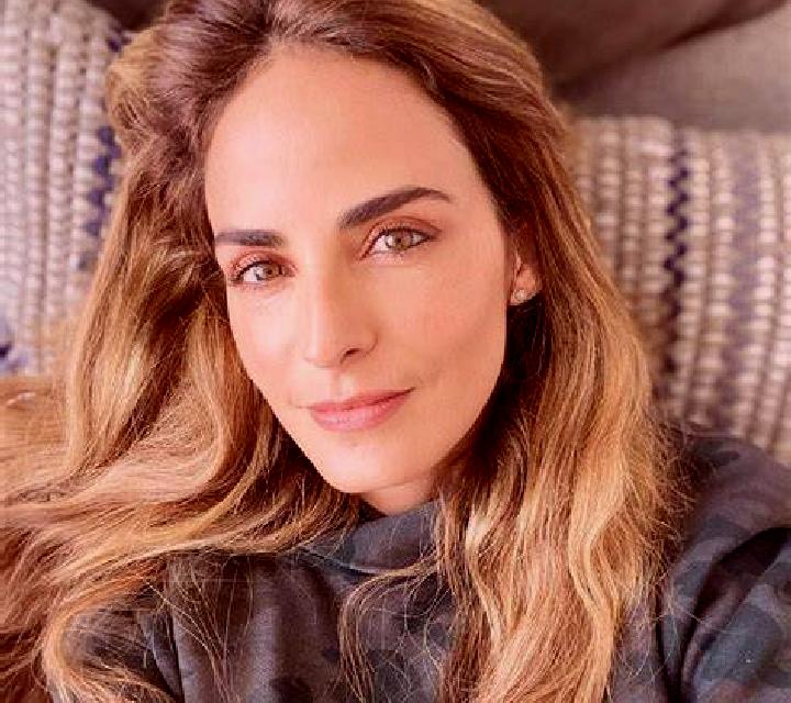 Javiera Olivar escort