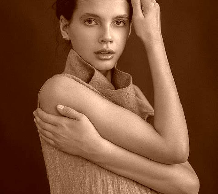 Katia Lebu escort