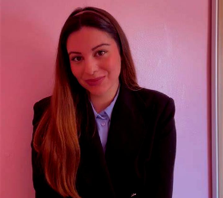 Lola Colina escort