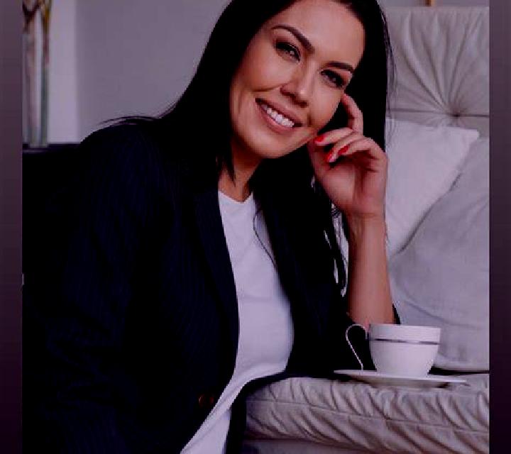 Macarena 2 San Esteban escort
