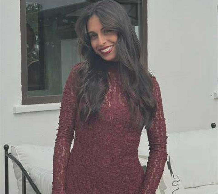 Manuela Lonquimay escort