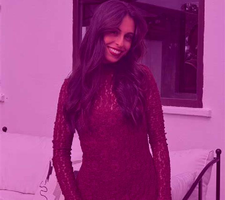 Martina Hualqui escort