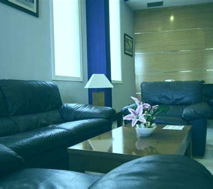 Natalia 3 Perquenco escort