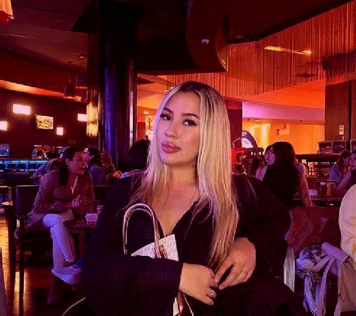 Noelia Teno escort