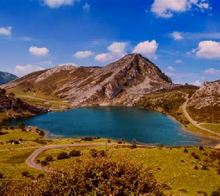 Pía Los Lagos escort