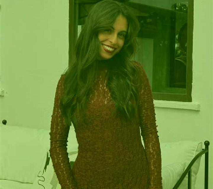 Vicenta 2 Perquenco escort